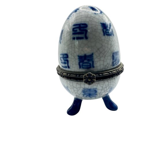 Vintage Blue & White Porcelain Egg Trinket Box With Hinged Lid & Metal Trim - Picture 1 of 9
